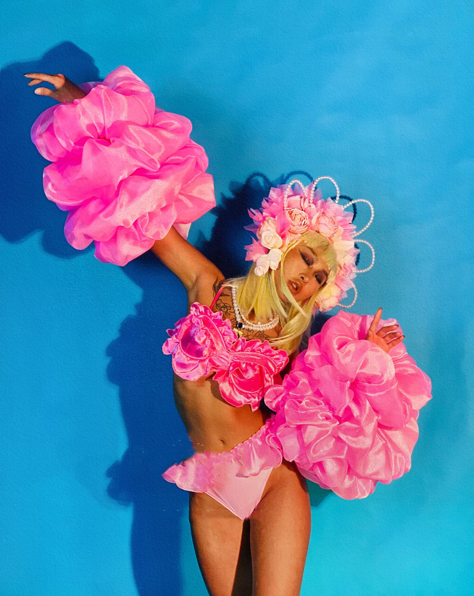 Bikini de danseuse Gogo Sexy pour femmes, tenue de Festival, Rave, discothèque, Costume de danse Jazz, vêtements de scène pour adultes, manches bouffantes