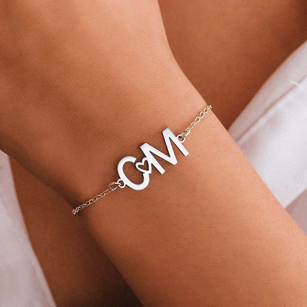 Personalized Custom Name Bracelet Stainless Steel Heart Inlaid Double Letter Bracelet Ladies Simple Jewelry Anniversary Gift