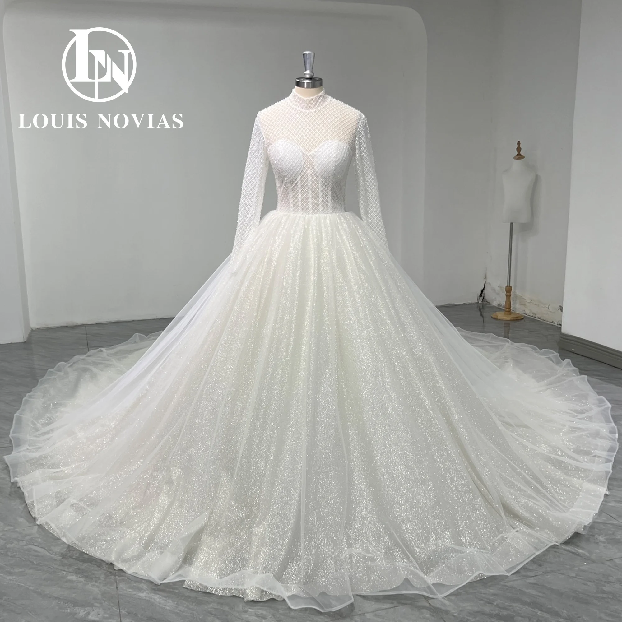 

LOUIS NOVIAS Long sleeve Wedding Dress 100% Real Photos HIGH Semi-Transparent Crystal Royal Train Wedding Gown Vestidos De Novia