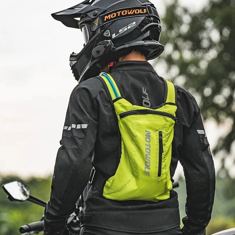 

Motorcycle Outdoor Cycling Commuter Breathable Backpack Portable Drinking Water Travel Bag 6L Large Capacity Cycling Backpack