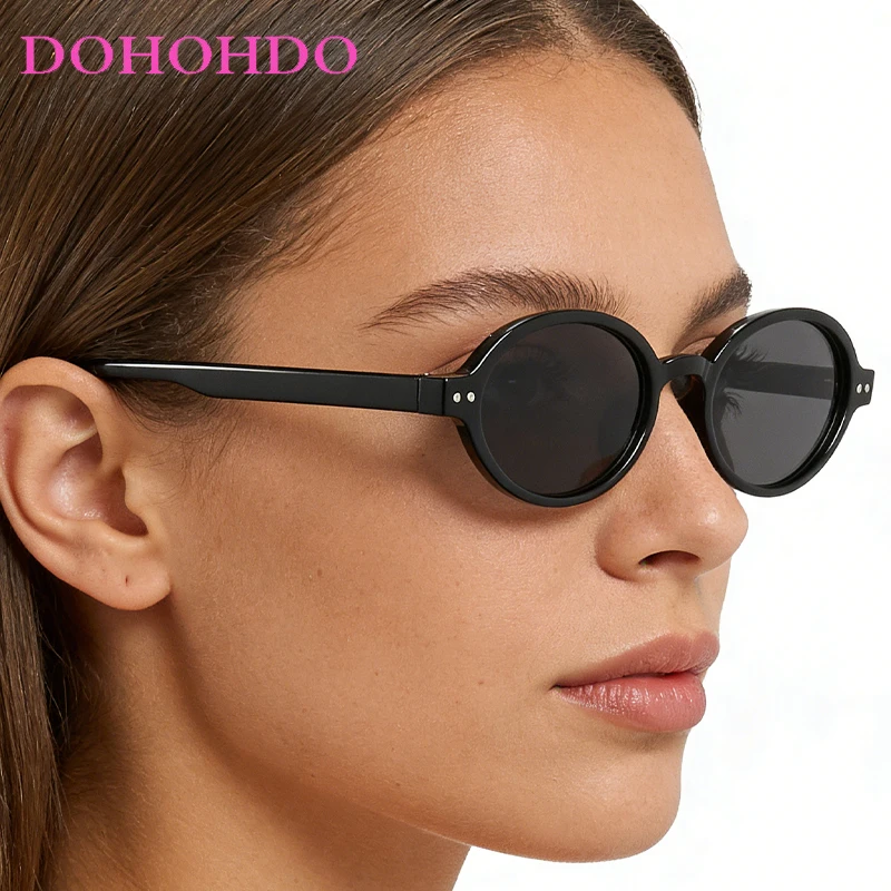 

Vintage Trendy Rivets Decorate Small Oval Sunglass Men Brand Designer Women Sunglasses Travel Driving Shades Ladies UV400 Gafas