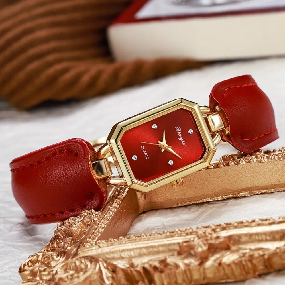 NEW Leather Strap Watches for Women Elegant Minimalist Quartz Watch Precise Water Resistant Bracelet Watch Female