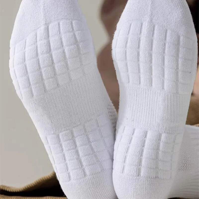 5 Pairs Thick-Soled Moisture Wicking Sports Socks with Cushioned Bottoms Perfect for Running and Professional Sports