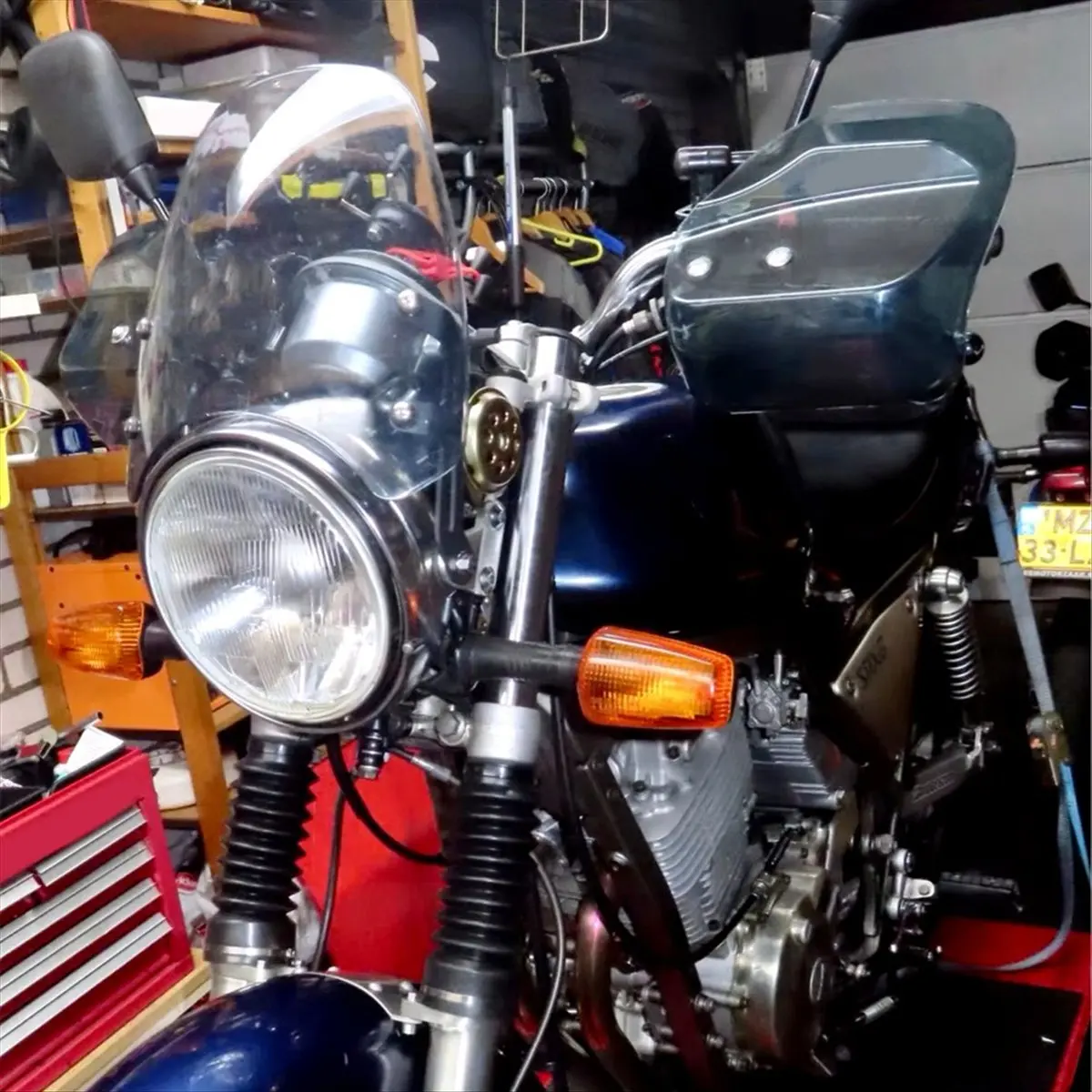 Super Sale Motorcycle Windshield for Triumph Bonneville T100 T120 Thruxton 900 Headlight Fairing Windscreen Deflectors