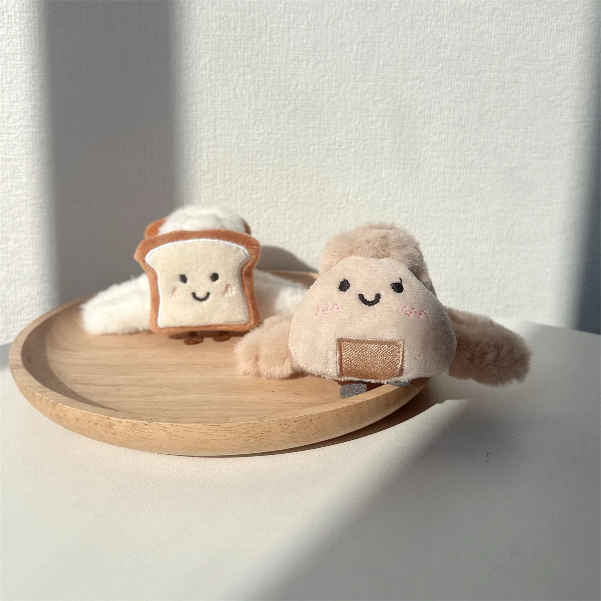 Cute Toast Rice Balls Wash Faces Grab Shark Claws Clips Wash Face Wet-proof Plush