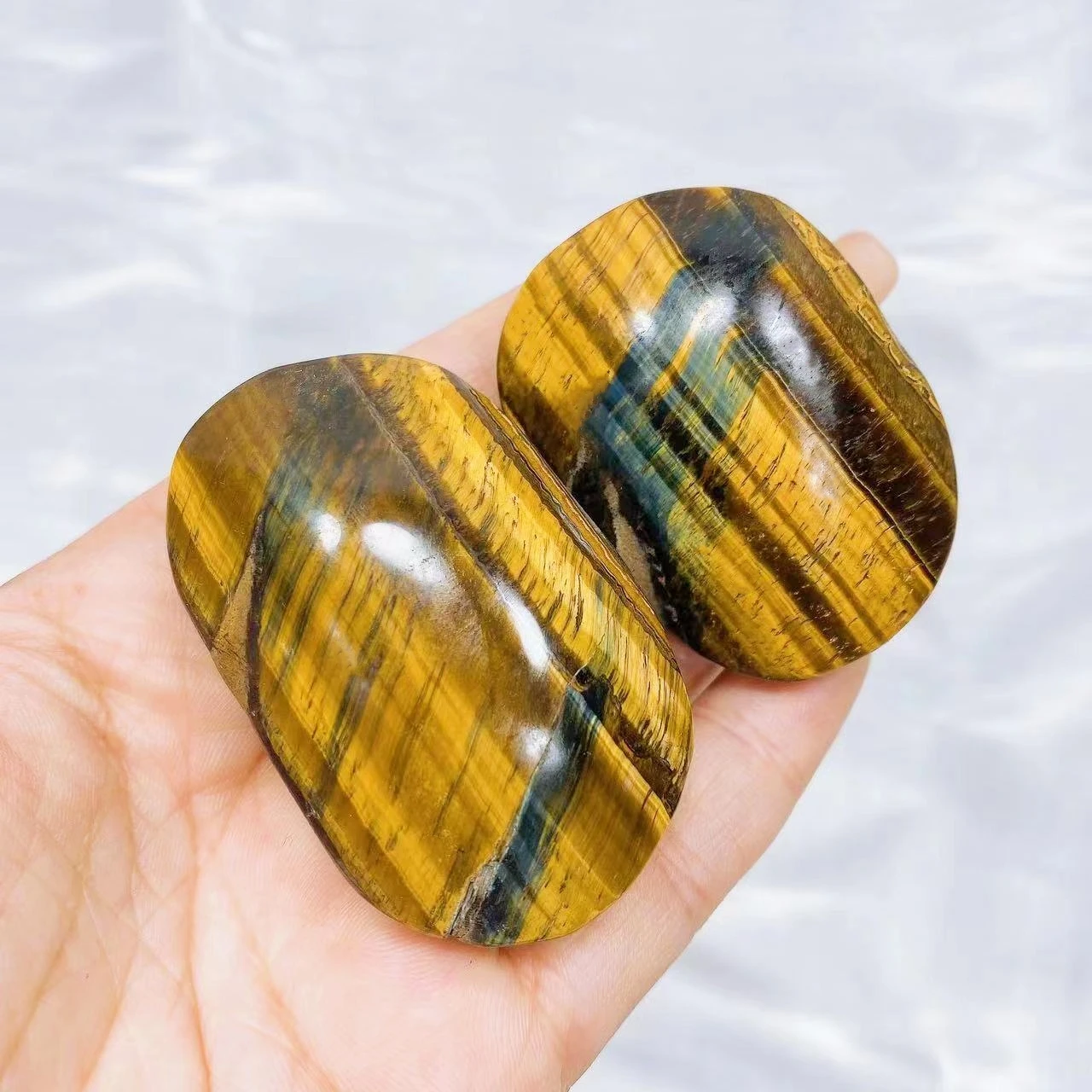 Natural high quality Tiger Eye Stone Hot Compress Massage Palm Crystal Stone Reiki Healing worry Fingertip Toy Home Decor Gift