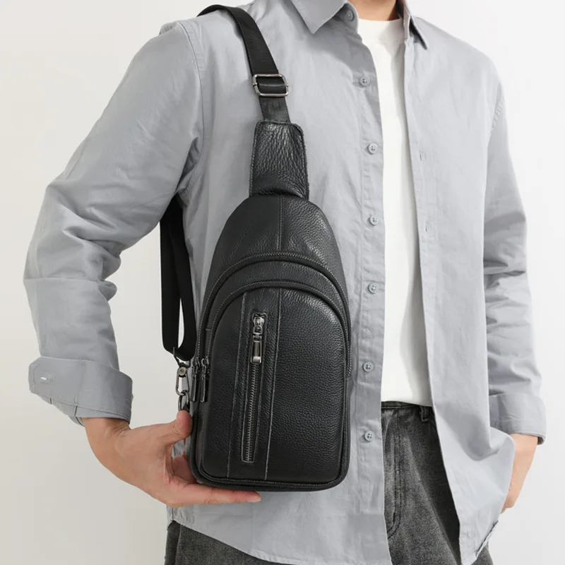 Men's genuine leather single-shoulder bag, lightweight backpack, multi-functional commuting chest bag
