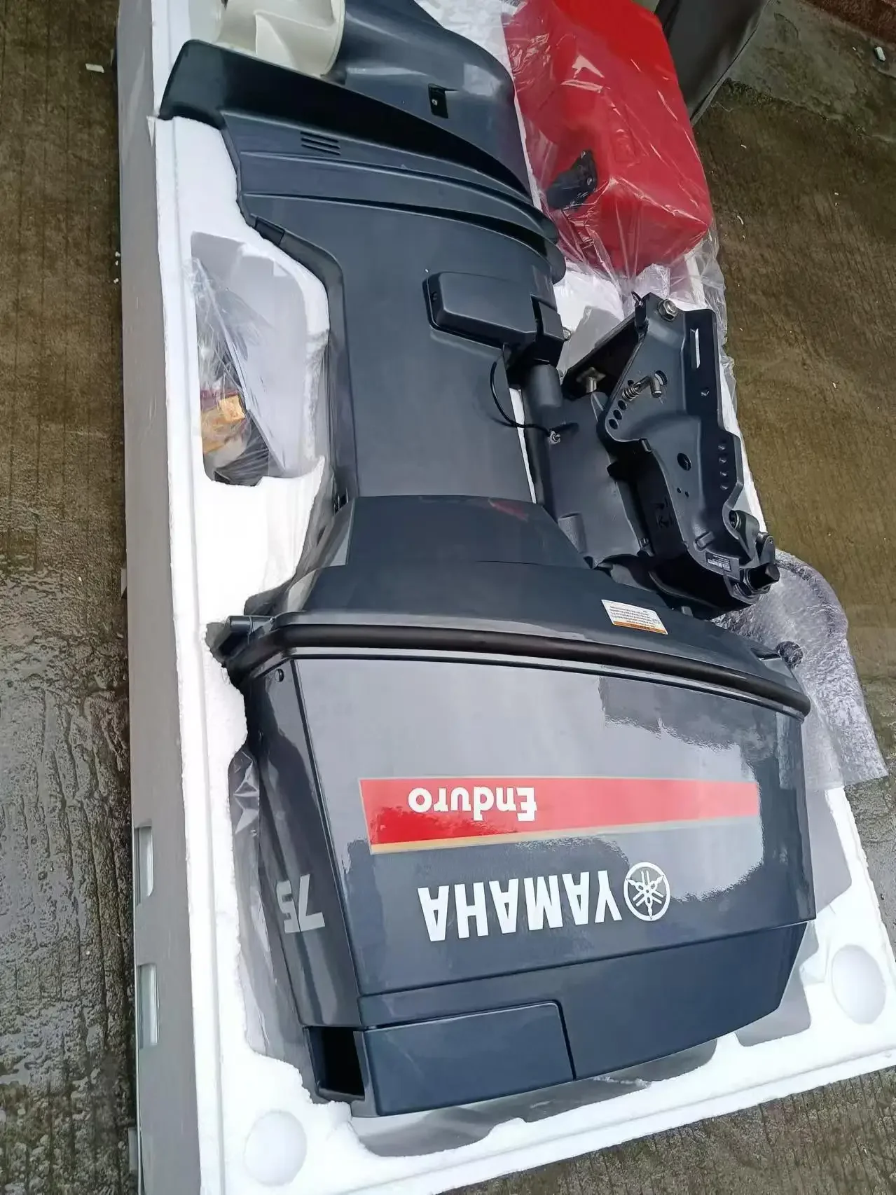 เครื่องยนต์เรือนอกเรือ 2 จังหวะ 75HP มอเตอร์ 2 จังหวะเครื่องยนต์นอกเรือมอเตอร์