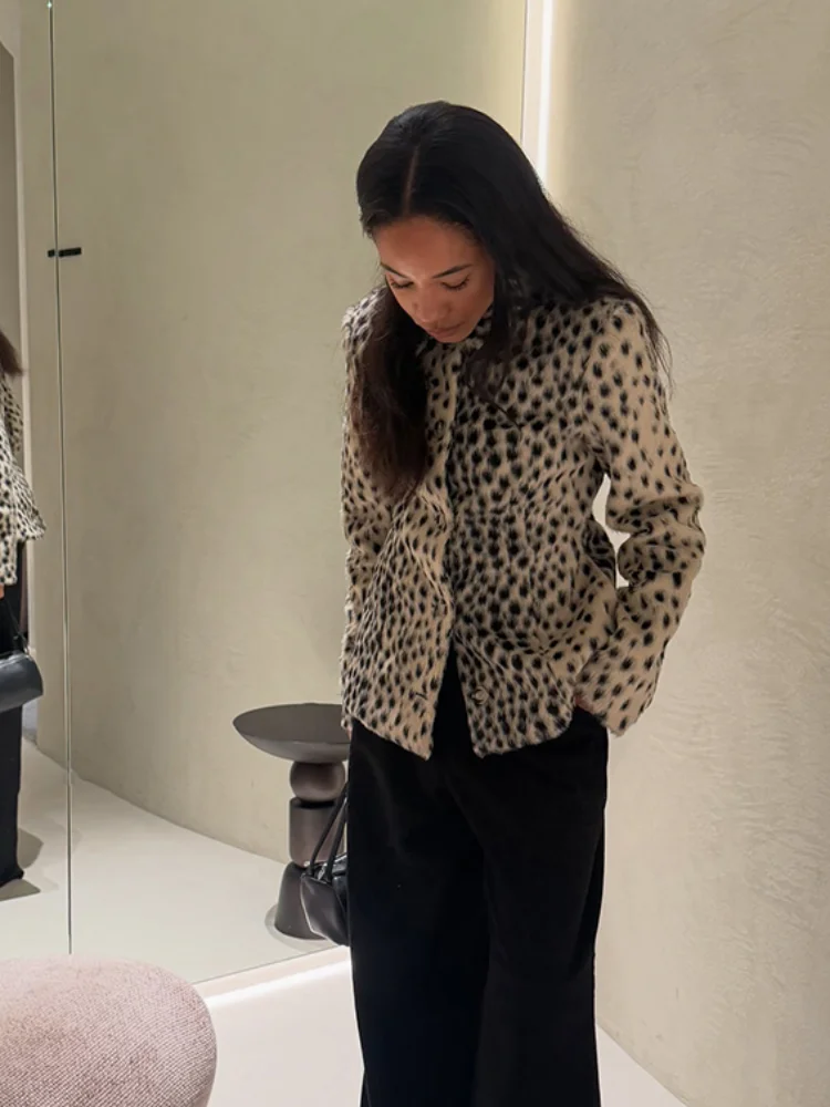 Vintage Polka‑dot Faux Fur Jackets Women Lapel Collar Single Breasted Slim Waist Cinched Short Coats Fall Office Daily Outerwear