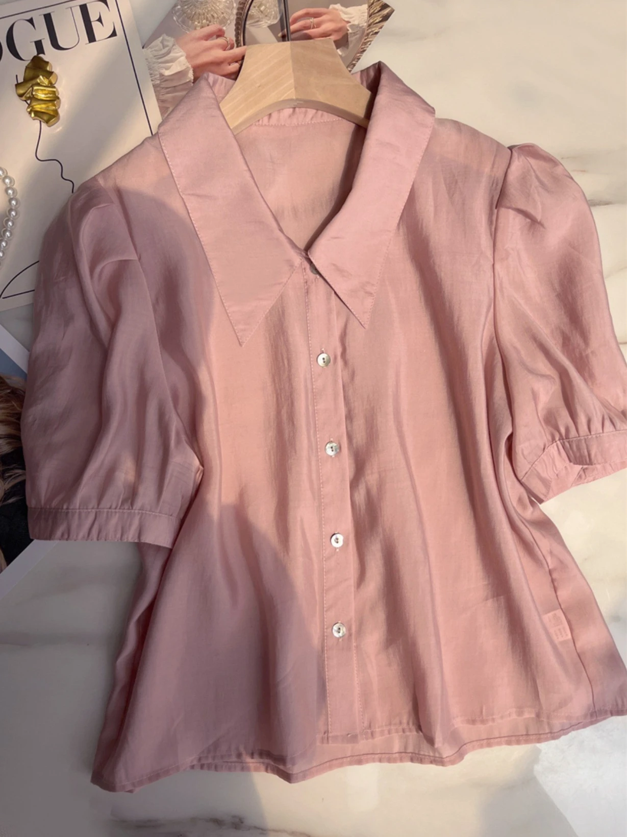 

Рубашка женская из вискозы, однотонный дышащий базовый Повседневный Топ с отложным воротником и рукавами-фонариками в стиле девушки-Мори, лето