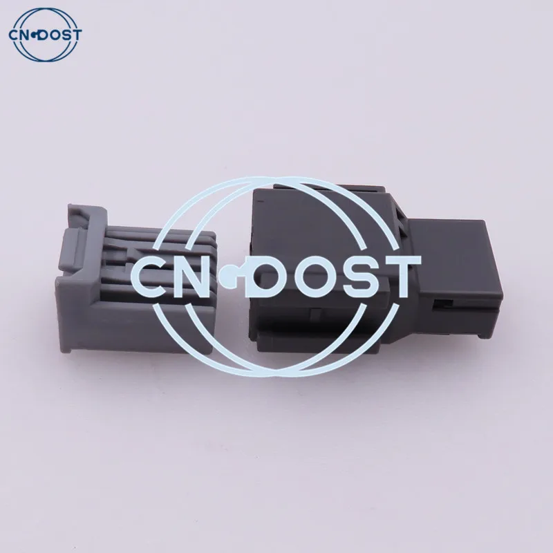 1 Set 12 Pin 0.7 Series Car Multimedia CD Navigation Host Instrument Connector Plug AC Assembly MX34012SF1 MX34012PF1