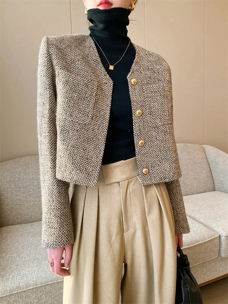 سترة تويد مقصوصة كلاسيكية للسيدات سترة قصيرة أنيقة للخريف كورية واحدة الصدر تناسب كل مباراة ملابس خارجية أنيقة غير رسمية
