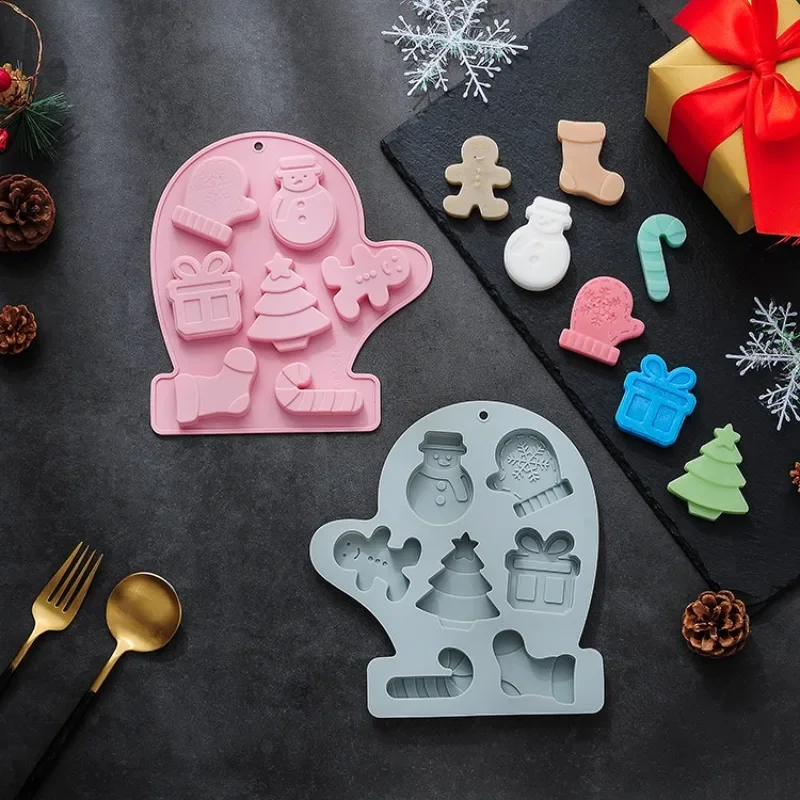 7-in-a-row Christmas Glove Styling Theme Baking Chocolate Mold Silicone Baking Cake Baking Dessert Kitchen Supplies Ice Cream