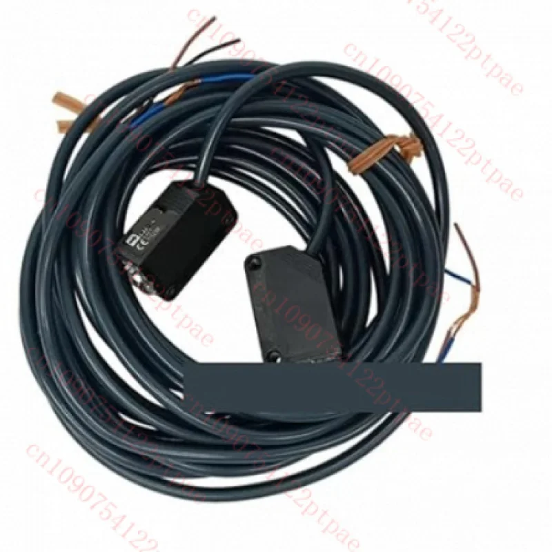 Authentic New E3Z-T82 T81K T81A T81 T62 T61K T61A T61 FTN11 Compact Photoelectric Sensor with Built-in Amplifier Switch