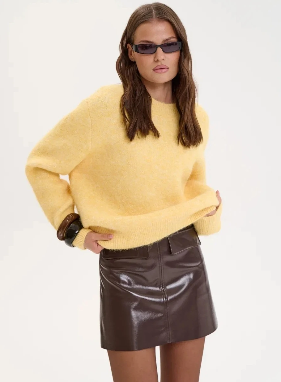 

Sweater Women 2025 Short Knitted Wool Pullover Female Casual Thick Warm Soft Tops