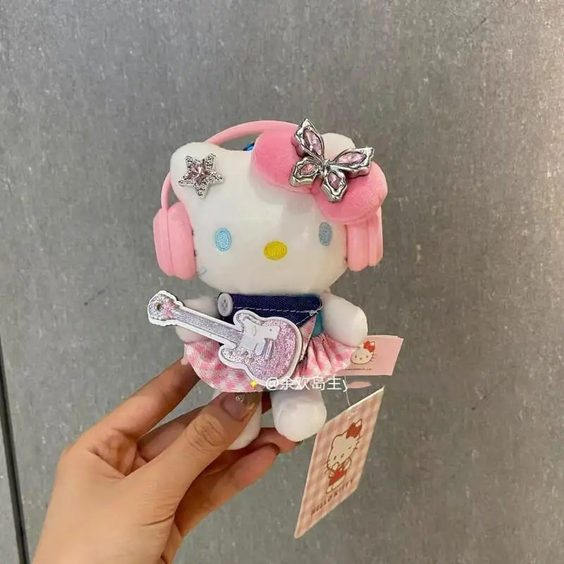 サンリオ ハローキティ 漫画 ピンク イヤホン エレキギター 蝶 ヘアデコレーション ソフトぬいぐるみ キーホルダー バックパック サスペンション