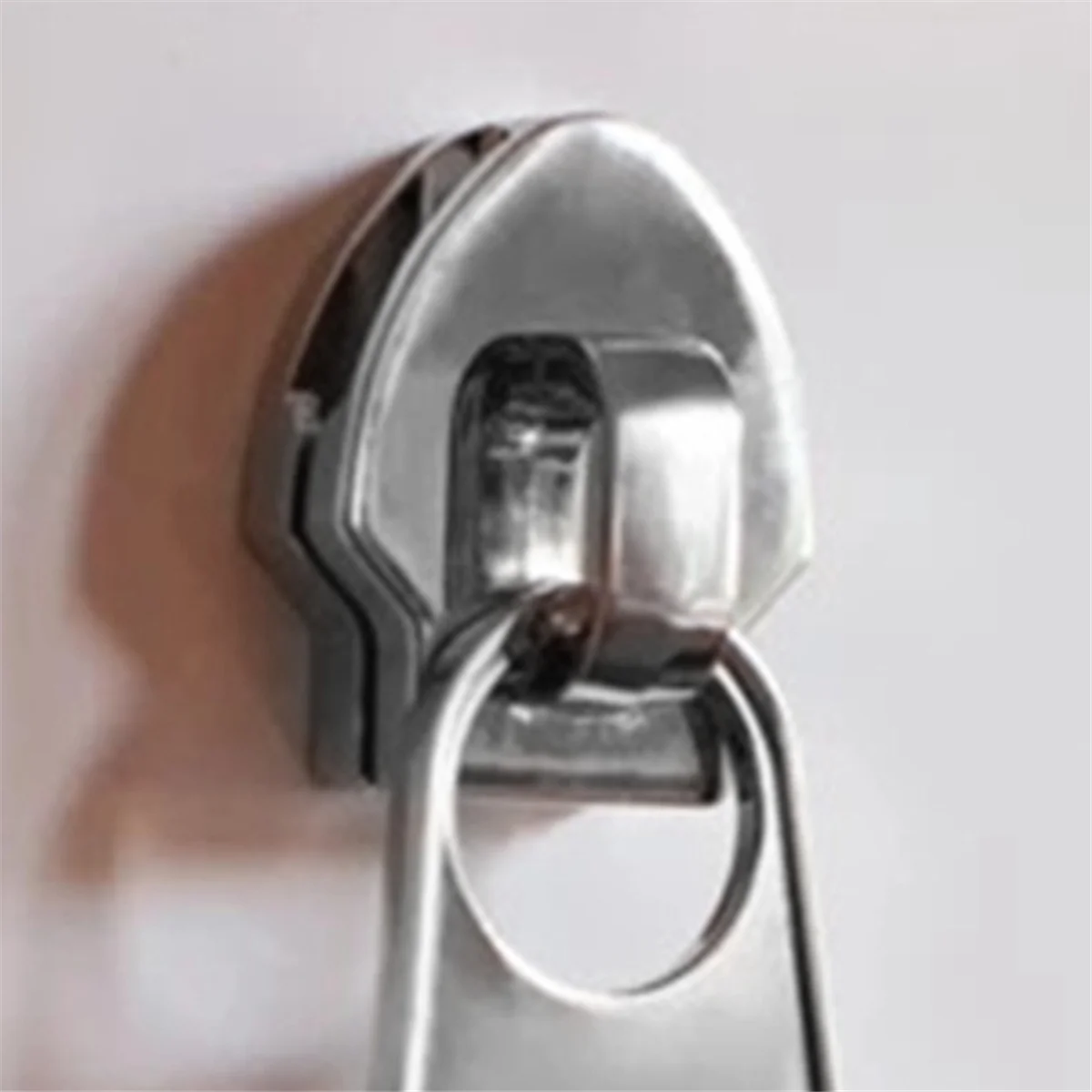 Ouvre-bouteille à fermeture éclair A71Z, ouvre-boîte de boisson portatif, dissolvant de bouchon de bouteille de bière, ustensiles de cuisine pratiques, décoration de réfrigérateur