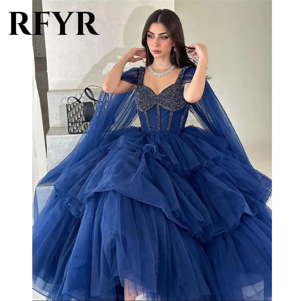 Rfyr elegantes königsblaues Ballkleid Sweet heart Tüll Abendkleid Perlen applikationen abgestuft فستان س카رة Party kleid mit langen Umhang ärmeln