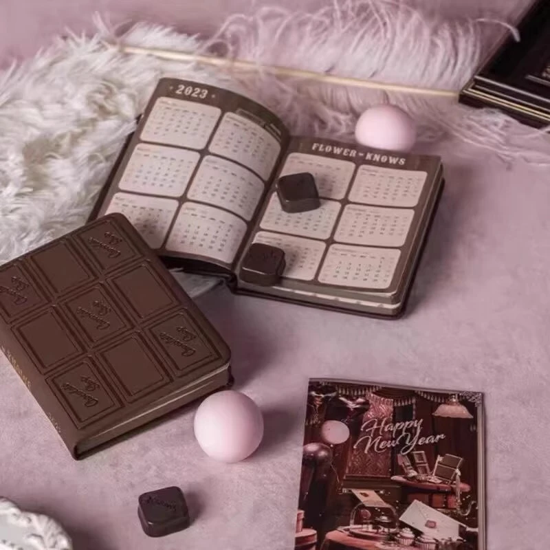 زهرة تعرف 2023 هدية السنة الجديدة مخطط الشوكولاته حقيبة قماش بطاقة السنة الجديدة المغلف الأحمر