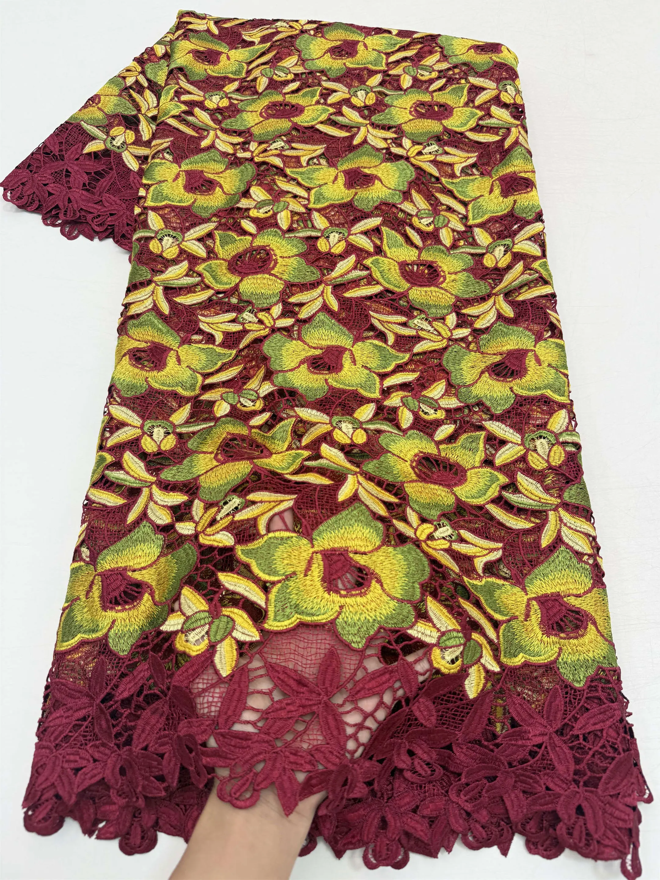 Elegant Nigerian Guipure Cord Lace Fabric 2027 High Quality Knitted Water Soluble African Lace Fabric Party Dress for Women