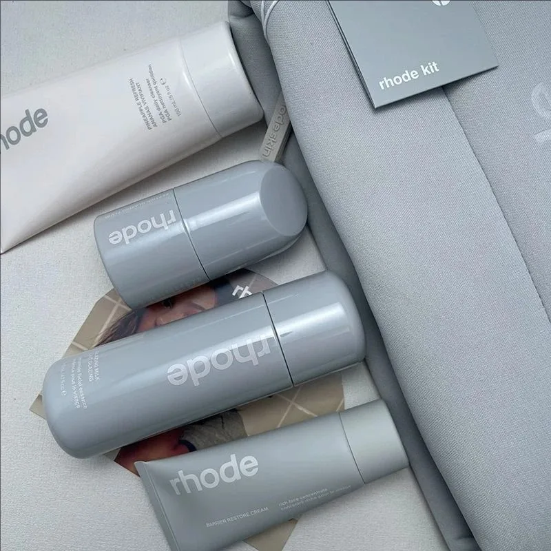 Spray hydratant pour le visage à l'essence de lait, crème nettoyante hydratante pour le visage, blush multi-usages, gloss à lèvres, rouge à lèvres, crayon à lèvres, cosmétique pour le soin de la peau