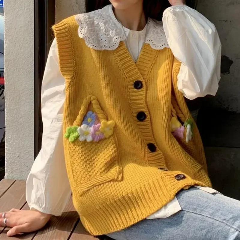 DUOFAN Kawaii Cute Sweaters Vest Women Flower Print Korean Style Preppy Fashion Sweet Yellow Knitted Vests Jumper Female Tops