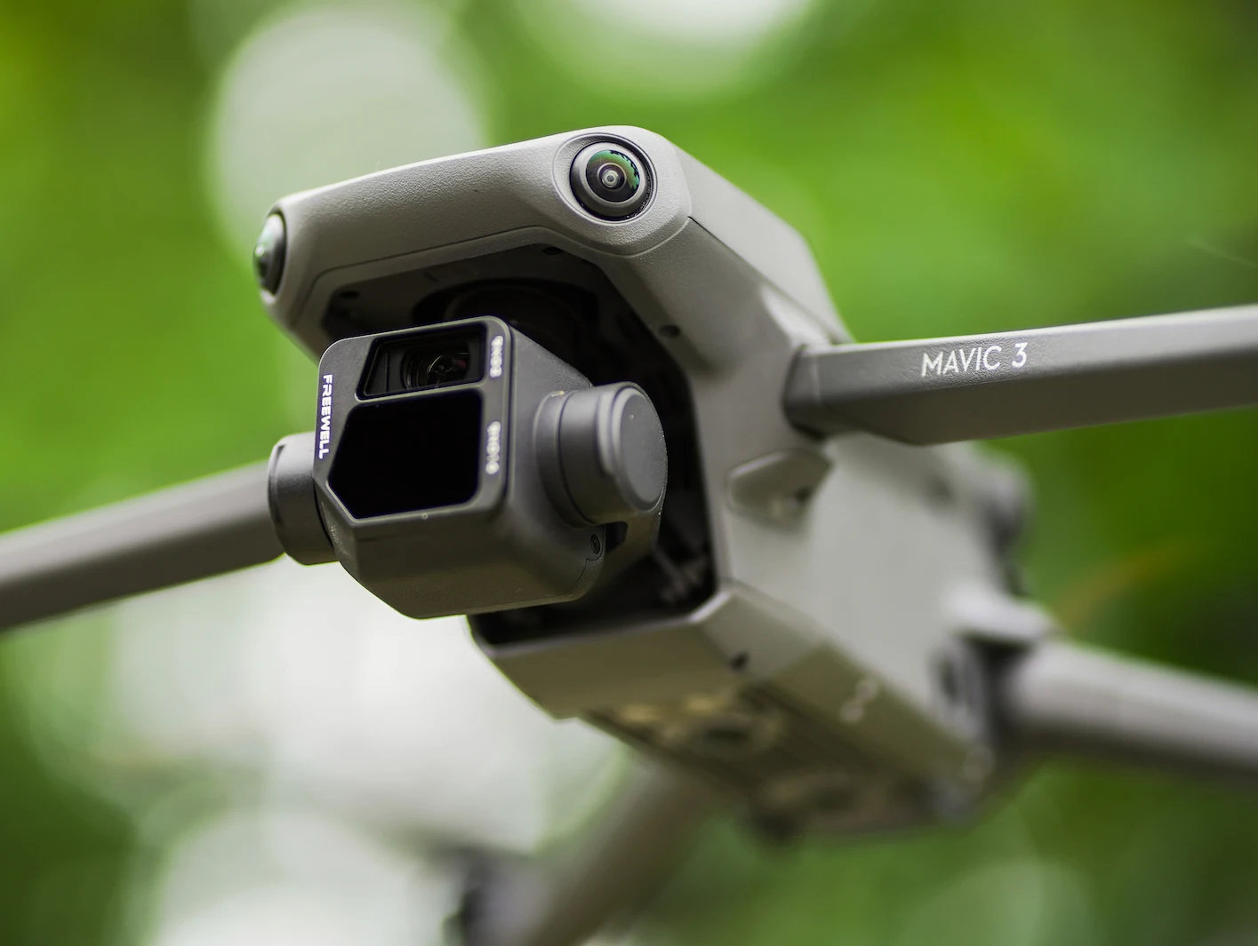 Freewell Split ND Filter Kompatibel mit Mavic 3/Mavic 3 Cine/ Mavic 3E (NICHT KOMPATIBEL MIT MAVIC 3 KLASSISCHE)