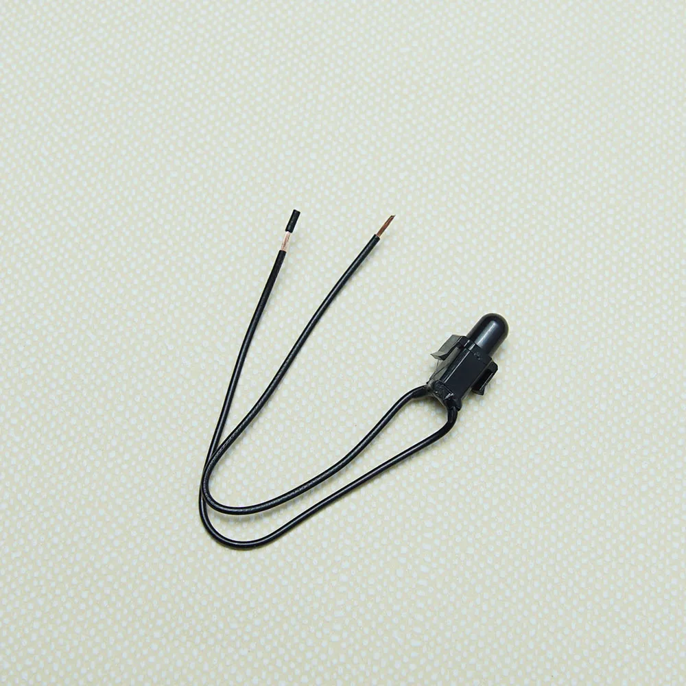 

30674546 Датчик температуры окружающего воздуха для Volvo C30 C70 S40 S60 S80 S90 V40 V50 V60 V70 V90 XC70 XC90, Автозапчасти