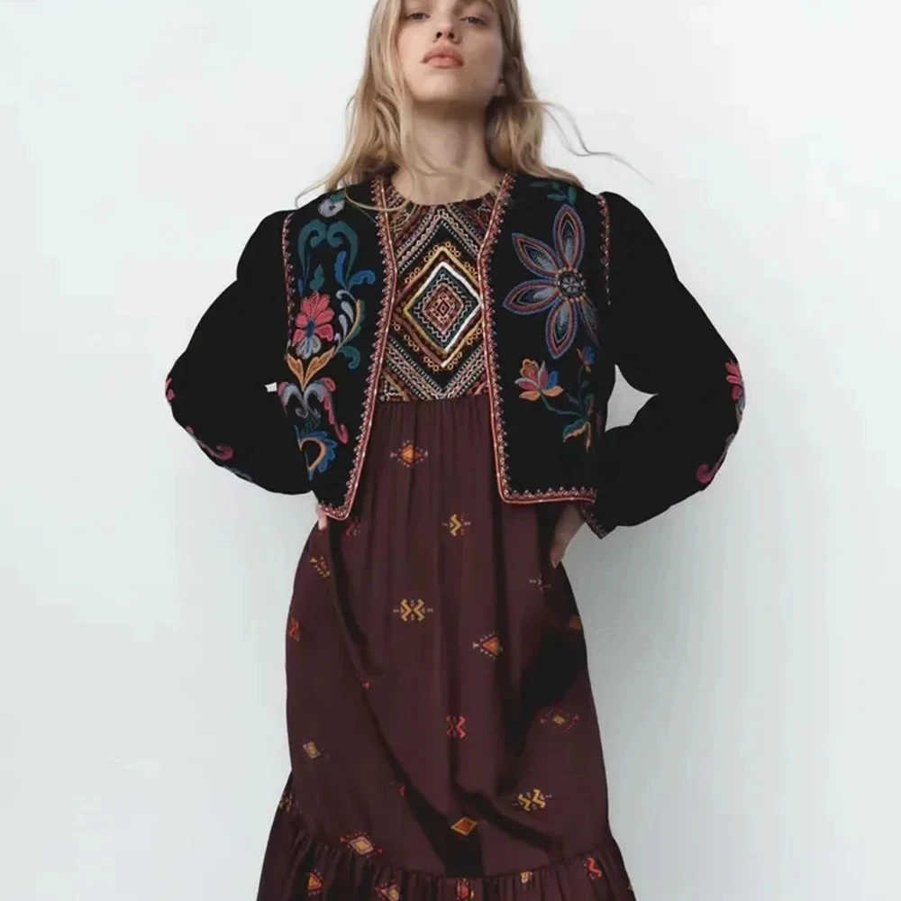 

Новинка 2025 года, женская зимняя куртка, пальто с вышивкой, верхняя одежда с длинными рукавами и круглым вырезом, винтажное повседневное бархатное пальто с открытой строчкой