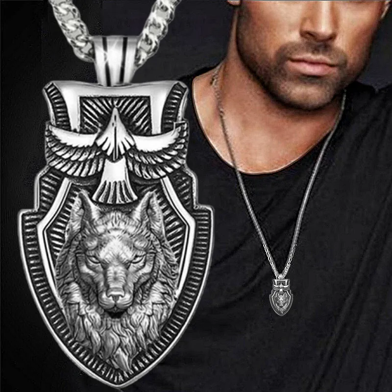 Fashion Men\'s Wolfhead Necklace Stainless Steel Triangle Pendant Hip Hop Necklaces for Men Punk Animal Jewelry Anniversary Gift