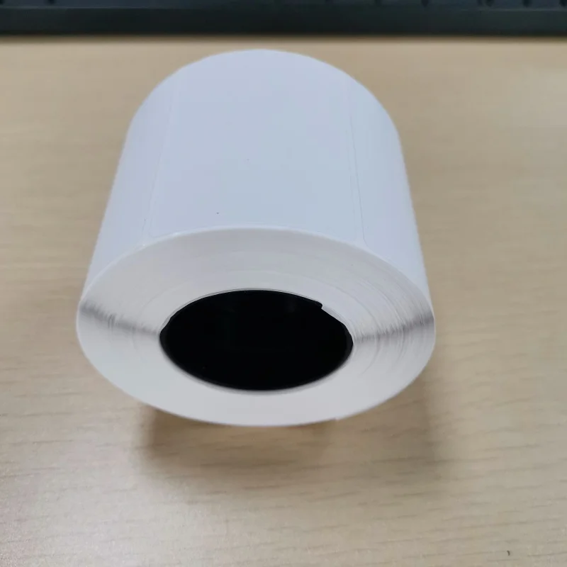 1 roll Adhesive Thermal Label Sticker Paper Label Printer Stickers Supermarket Blank White Labels 58mm*40mm 700 sheets/roll