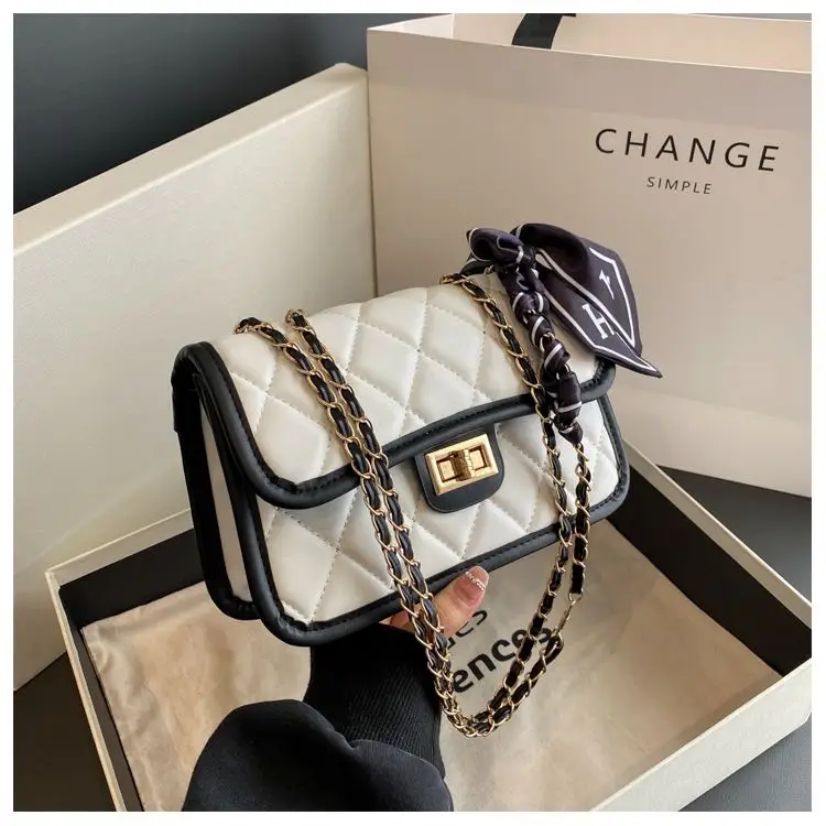 White Female\'s PU Leather Shoulder Bag Solid Color Rectangle Shape Diamond Jacquard Flip Bag with Metal Chain Shoulder Strap