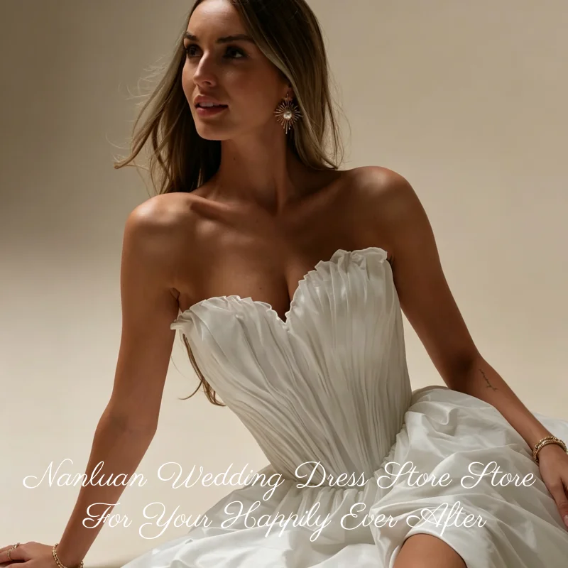 26 Vintage European Church Wedding Dress Strapless Ruffle V Bustier Big Satin Skirt Front Slit Vestidos de Novia Customized
