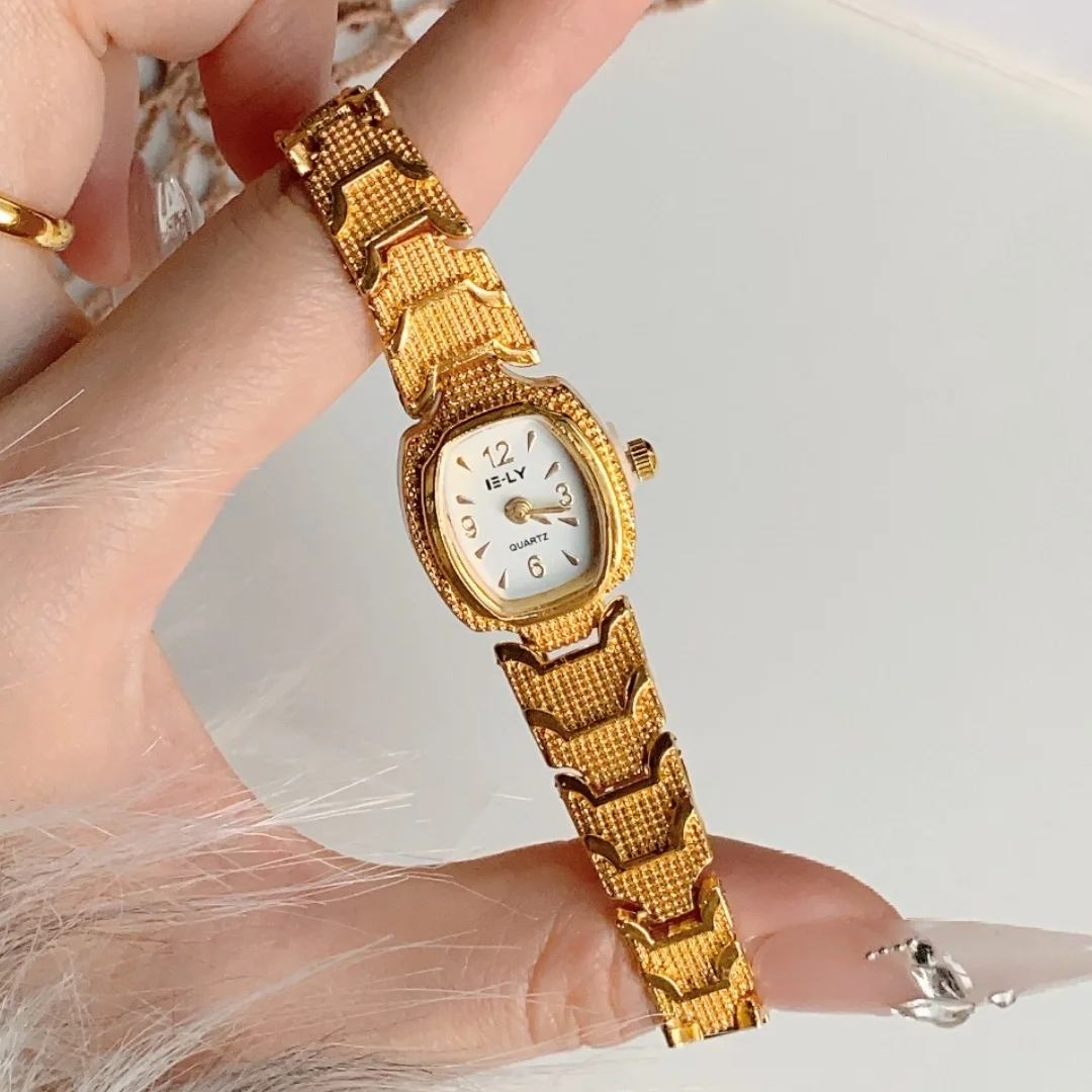 Ретро часы для женщин, простые часы с круглым циферблатом, модный золотой браслет, кварцевые наручные часы, студенческие женские часы Reloj Mujer