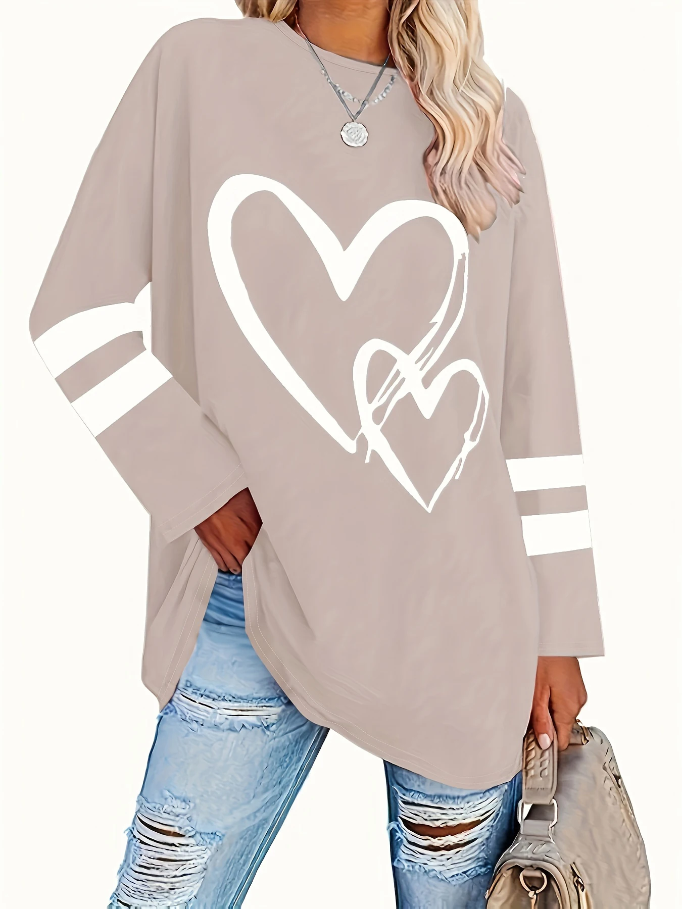 Plus Size eyelet hollow solid  heart-shaped printed long-sleeved top autumn and winter women\'s casual T-shirt with light stretch