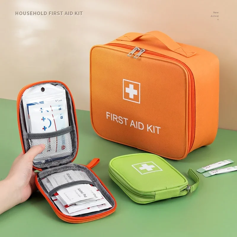 

1 шт., аптечка для оказания первой помощи