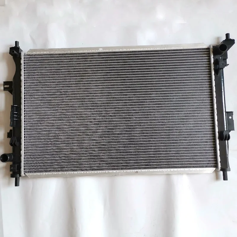 For SAIC MAXUS V80 Original Radiator C00002428 C00036659
