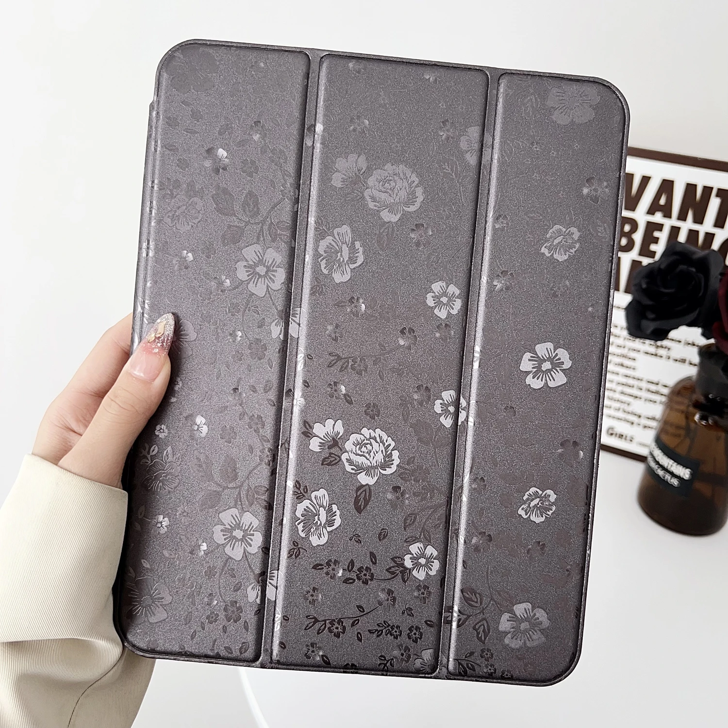 For iPad 5 6 7 8 9 10th Generation Case Air Pro 2024 MINI 3 4 Pro 10.9 11 12.9 13 inch Leather Cover Flower Texture 3-fold Stand