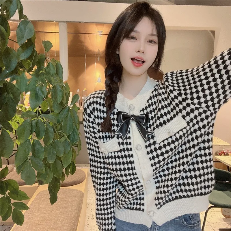 Sweater Women 2024 Fashion Spring Autumn New Round Neck Bow Small Knitted Cardigan Contrast Color Cardigan Women BD4014
