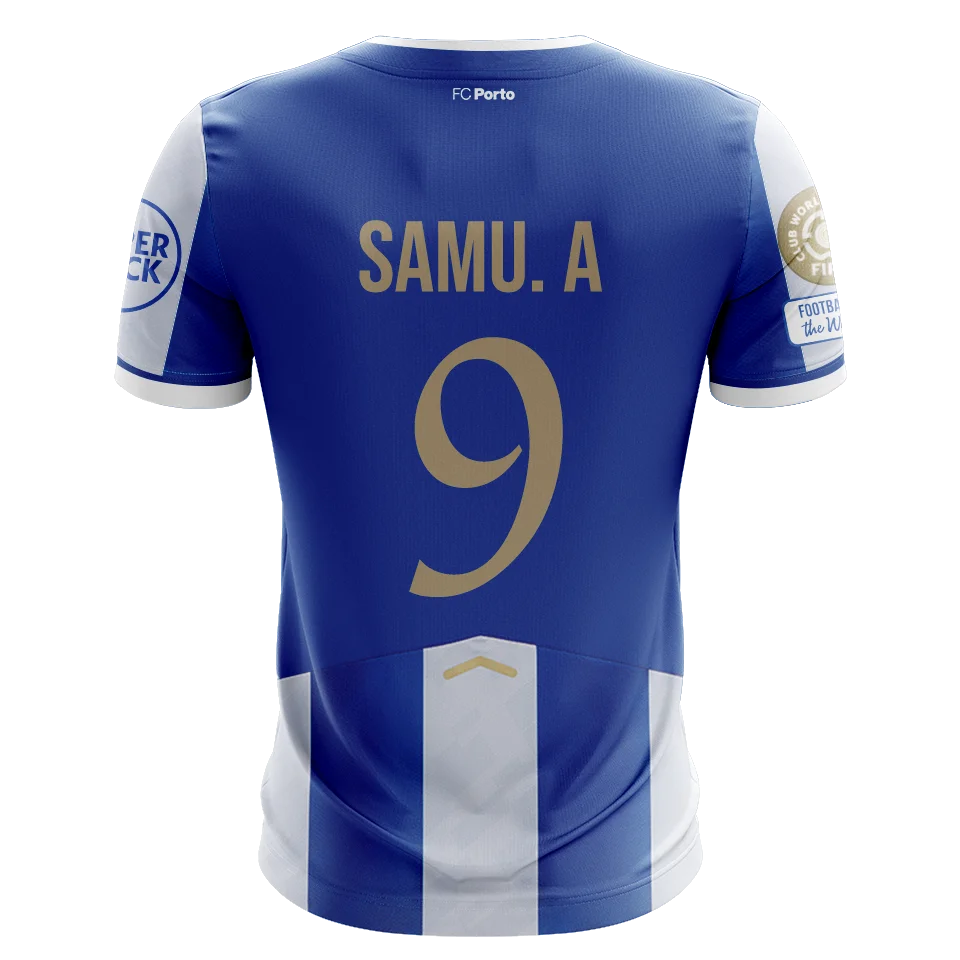 

2025 new summer hot-selling fashion short-sleeved T-shirt breathable comfortable quick-drying short-sleeved football shirt