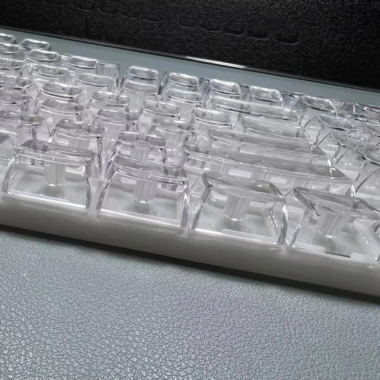 Imagem -03 - Keycaps Transparentes para Teclado Mecânico Interruptor mx em Branco Backlit Gaming Keycap Perfil Personalizado Faça Você Mesmo Perfil Ima 132 Chaves Gk61