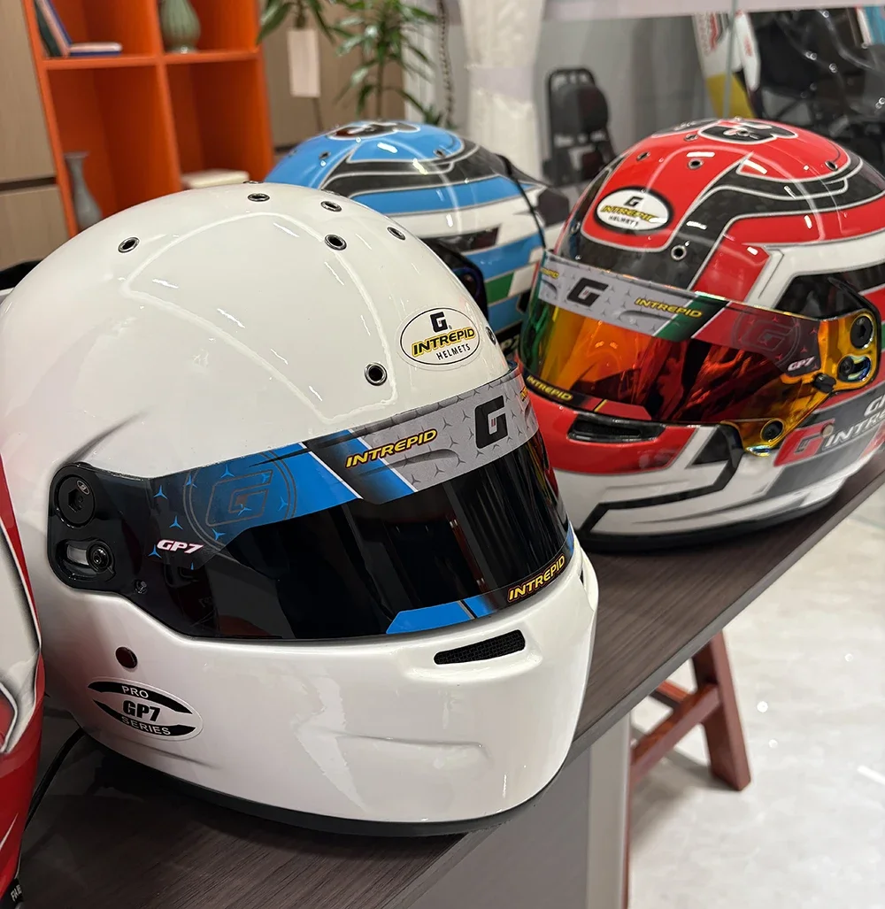 Vortkart Casco da motociclista leggero in fibra di vetro Caschi integrali in carbonio Casco da motociclista da corsa