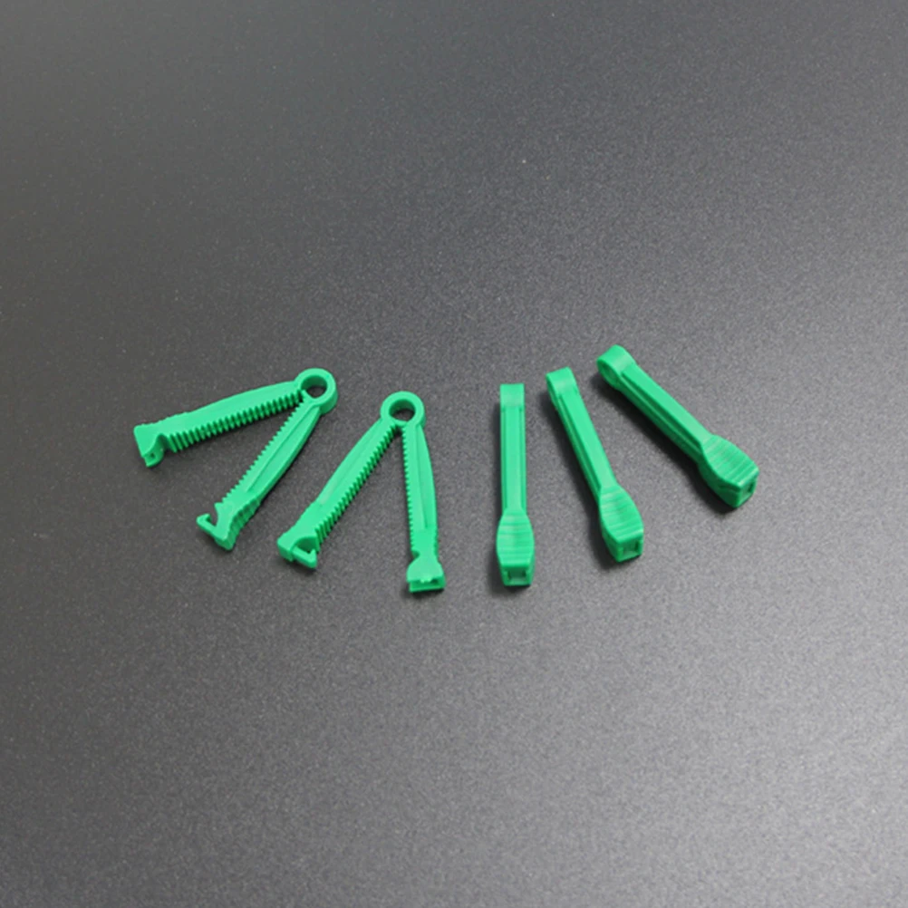 

100pcs Umbilical Cord Clips Disposable Non-Slip Serrated Design For Whelping Supplies Farm Livestock Animal Care Clamps