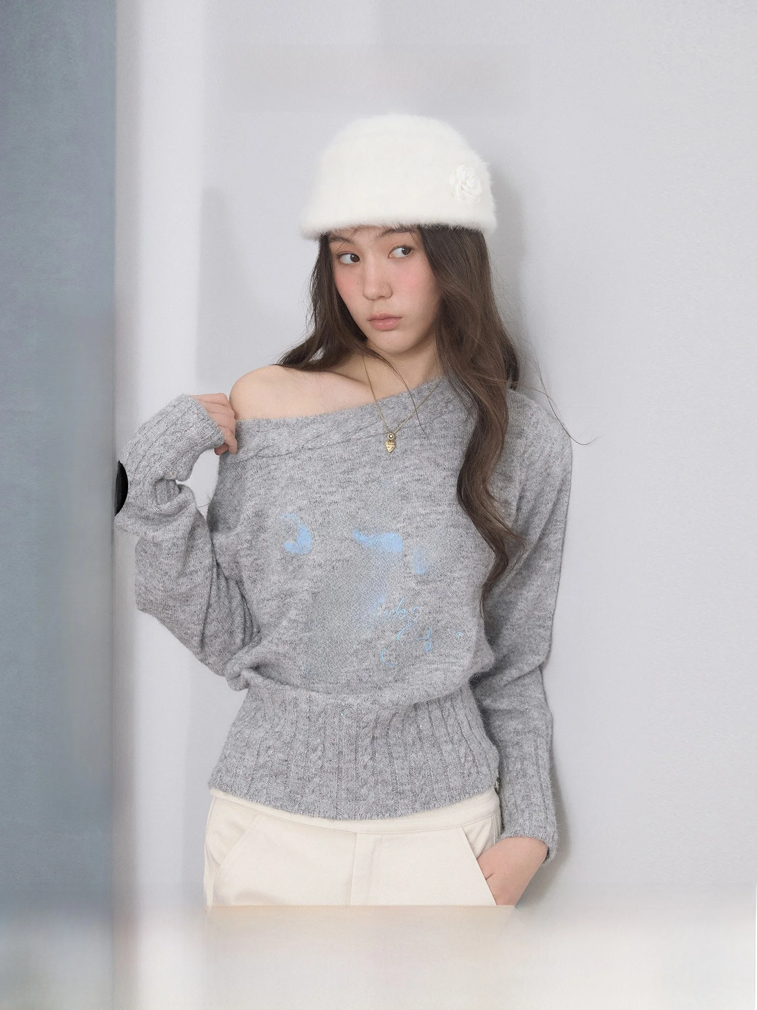 Guukahero Grey Short Shoulder Sweater Women Sweet Cool Girl Waist Cinched Knitted Overhead Shoulder Bared Knitwear