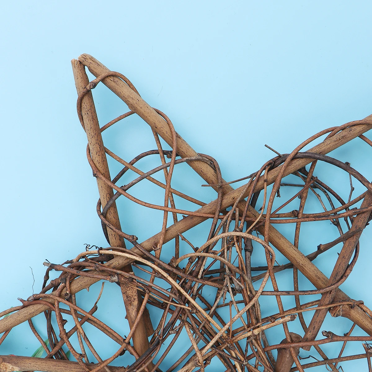 

2Pcs 30Cm Woven Five Cornered Star Decor Rattan Christmas Ornament for Dining Table Centerpiece Holiday Party Theme