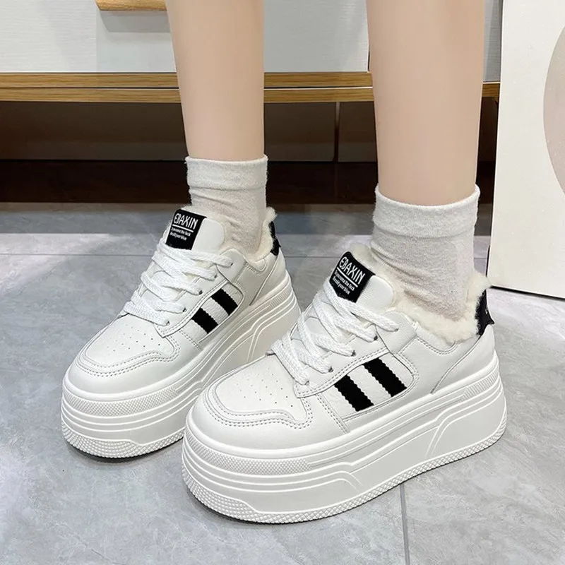8 سنتيمتر أزياء مريحة زيادة الأحذية الجلدية عارضة الأحذية القطنية الدافئة كعب سميك منصة تنوعا مكتنزة التسلل أحذية رياضية