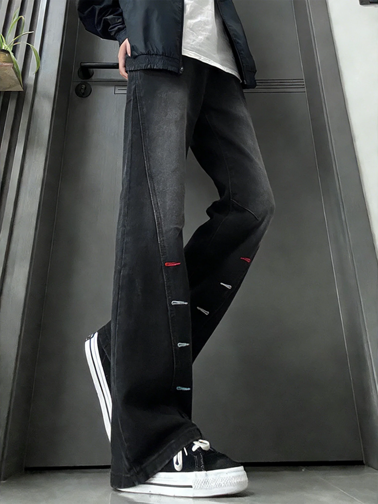 

Slimming Straight Leg Men's Jeans Knife Embroidered Slant Cut Denim Pants High Street Style Long Leg Visual Effect