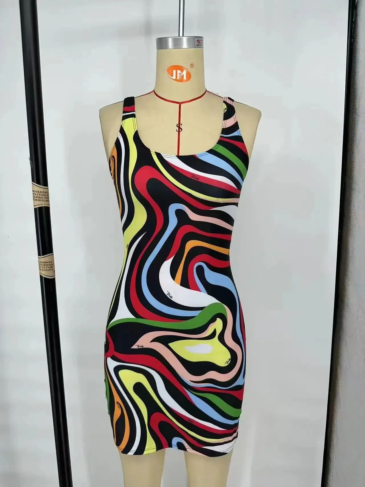 

Модные брендовые женские комплекты бикини, роскошный дизайн, разноцветные полосатые женские летние спортивные комплекты для йоги, узкие шорты, пляжные купальники