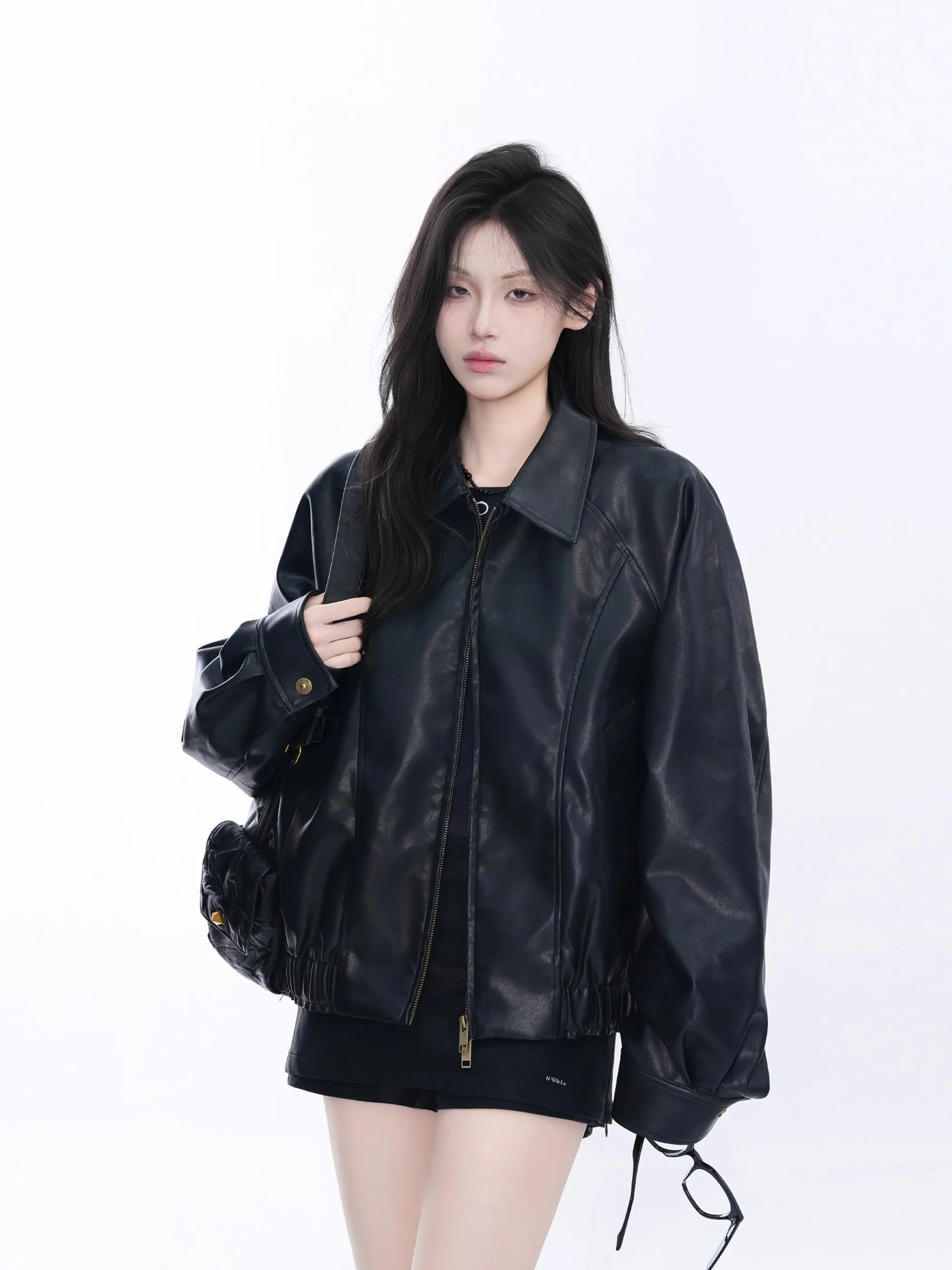 

Cool ort Bla Leather Jaet Men's Retro American Sle Street Faion Zipper Closure Loose Fit Long Sve irt