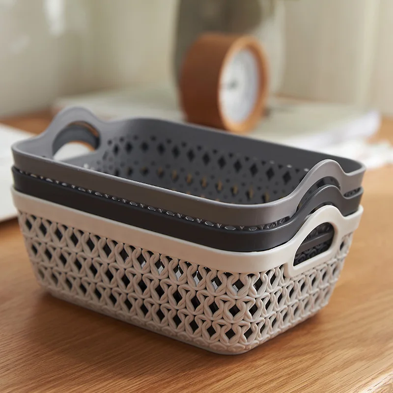 Neu Eingetroffener Kleiner Gewebter Kunststoff-Aufbewahrungskorb |   Imitiertes Rattan mit Hohldesign für den Einsatz auf dem Schreibtisch und beim Picknick, Regalkörbe